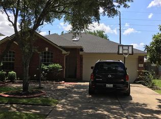 17239 Laguna Trail Dr, Houston, TX 77095