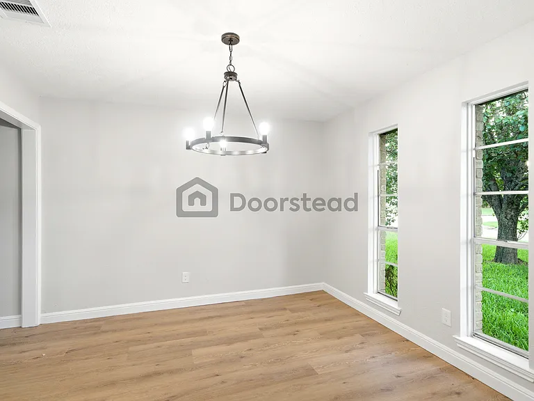 9002 San Jose Ave — Photo 8