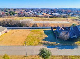 1115 Janehaven Lks, Cleburne, TX 76033