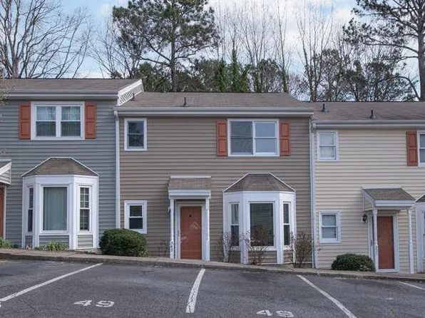 549 Darby Glen Ln, Durham, NC 27713