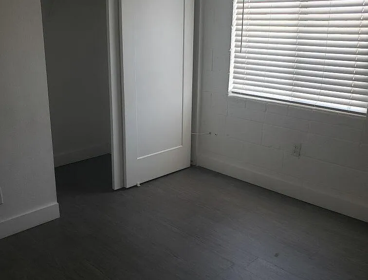 622 N 9th Ave #108 — Photo 9