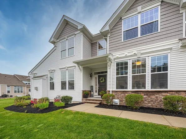 22 Cardinal Rd #22, Methuen, MA 01844