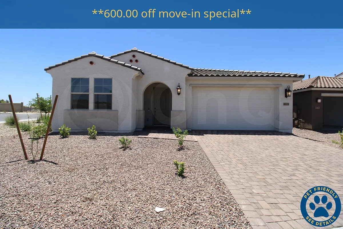 4 bed, 3.0 bath, 2360 sqft, $2,650 — Photo 1