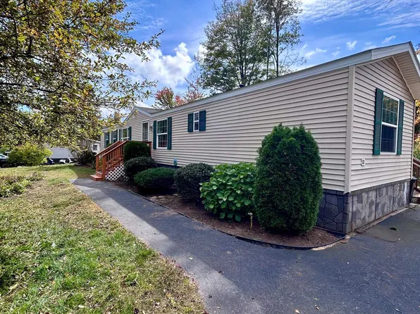 6 S. Fuchsia Drive, Rochester, NH 03867