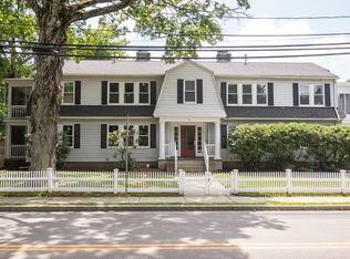 3 Warren Rd APT 4, Framingham, MA 01702