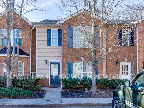 2883 Creek Bottom Ct, Gainesville, GA 30504