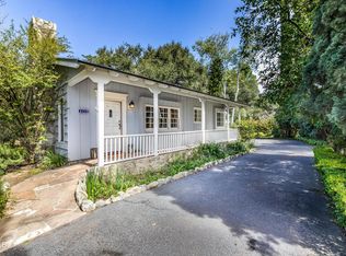 406 Pleasant Hill Ln, Sierra Madre, CA 91024