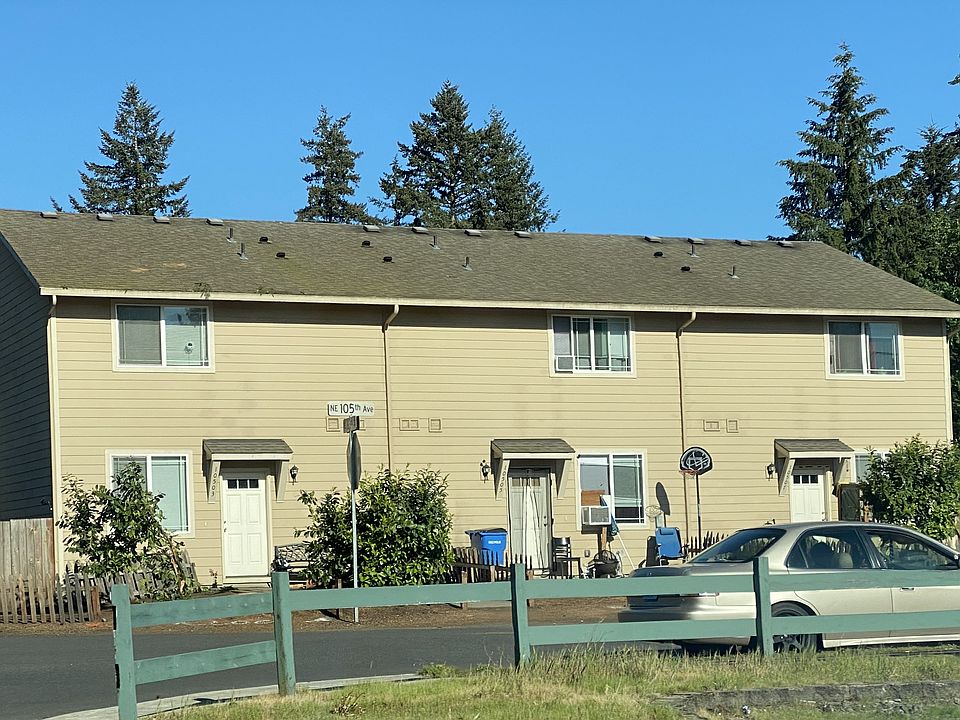 1st image of 10505 NE 63rd St
