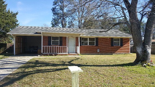 1st image of 104 Jamaica Ct