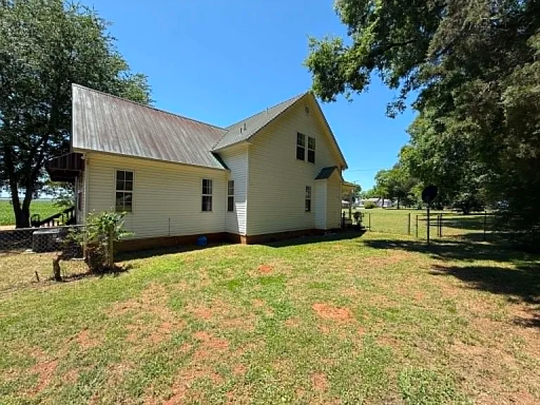 6660 Mooresville Rd — Photo 9
