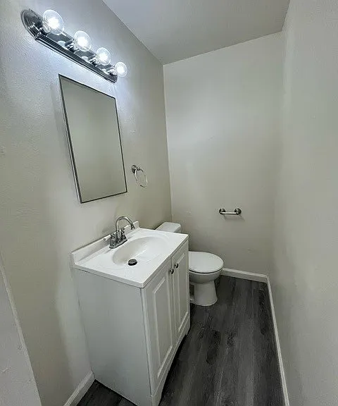 Candlewood Apartments — Photo 14