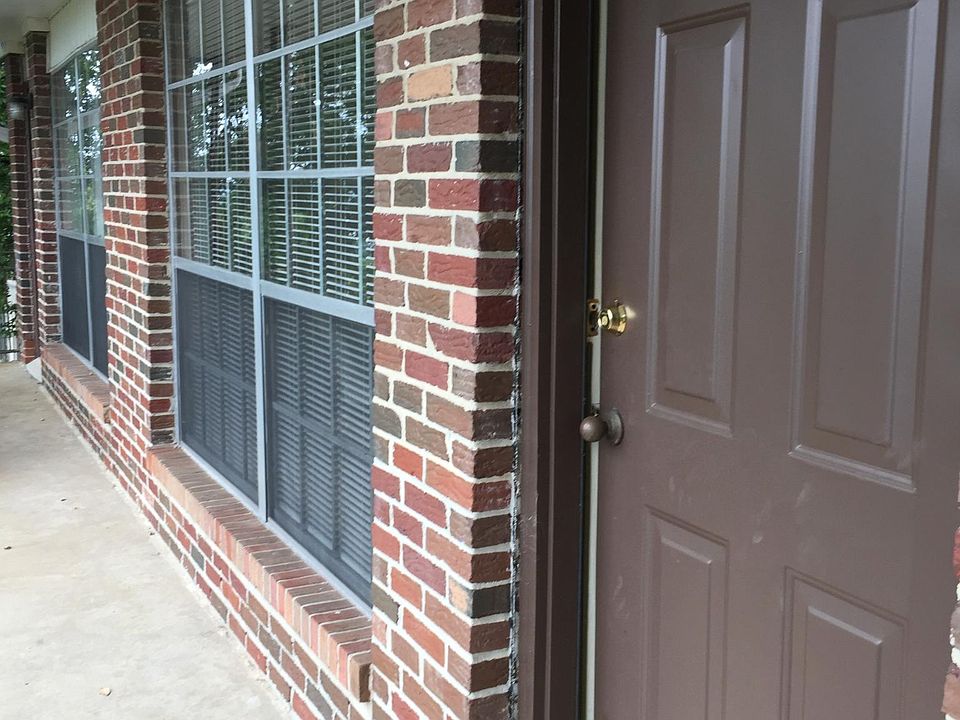 2nd image of 1325 34th St S #E-201