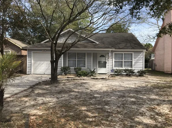 102 S Quail Xing, Savannah, GA 31419