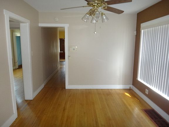 3rd image of 1245 S 56th Ct