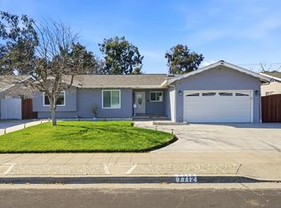 7712 Canterbury Ln, Dublin, CA 94568