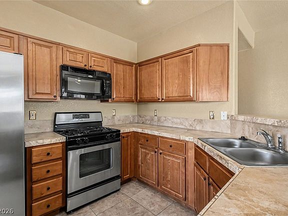 4th image of 6752 Lookout Lodge Ln Unit 2