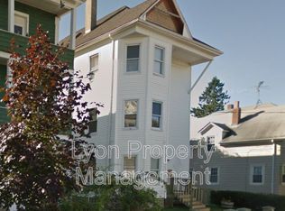 22 Willard St #3, New Bedford, MA 02744