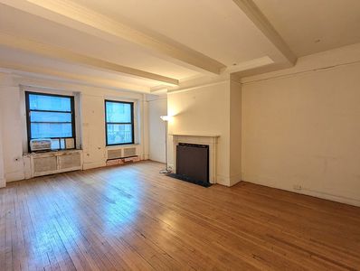212 E 48th St APT 2D, New York, NY, 10017