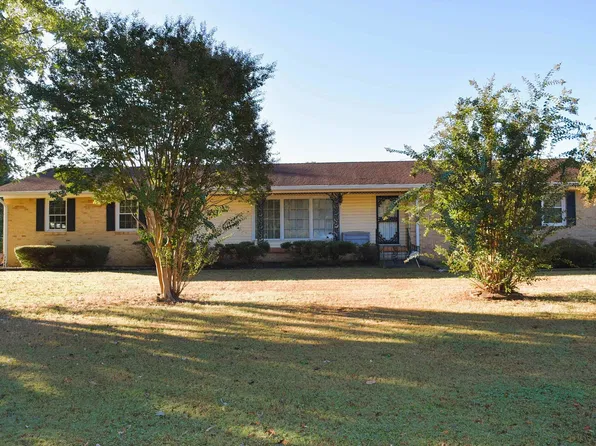 1924 Berry Ave, Florence, AL 35630