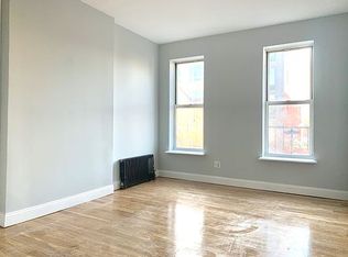 982 Manhattan Ave APT 4R, Brooklyn, NY 11222