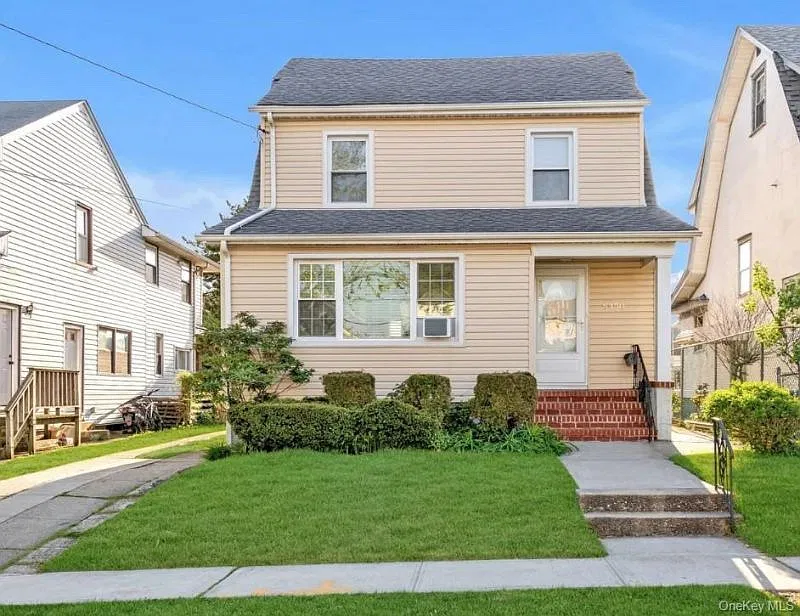 5 bed, $5,000 — Photo 1