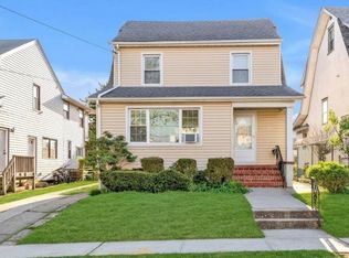 84-50 159th St #1, Jamaica, NY 11432