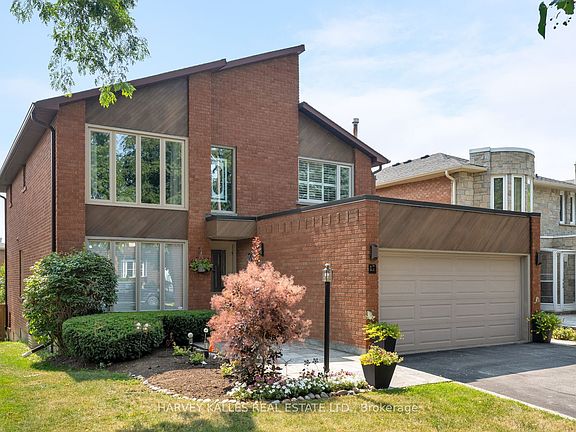 2nd image of 17 Peterborough Ave