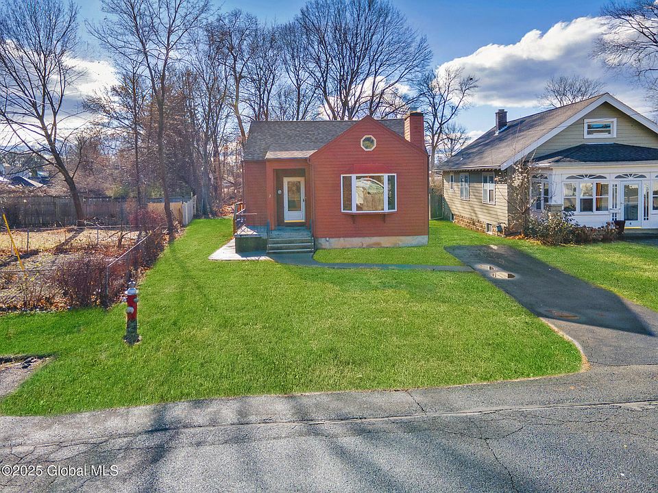 1st image of 2 Helderberg Avenue
