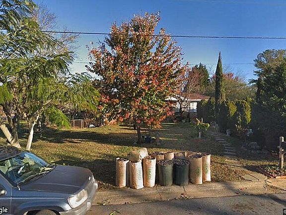 5th image of 1901 Heathridge Ct SE