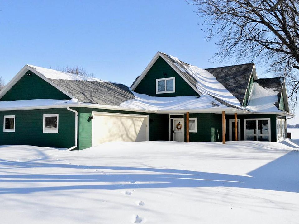 1st image of 180 Country Club Dr