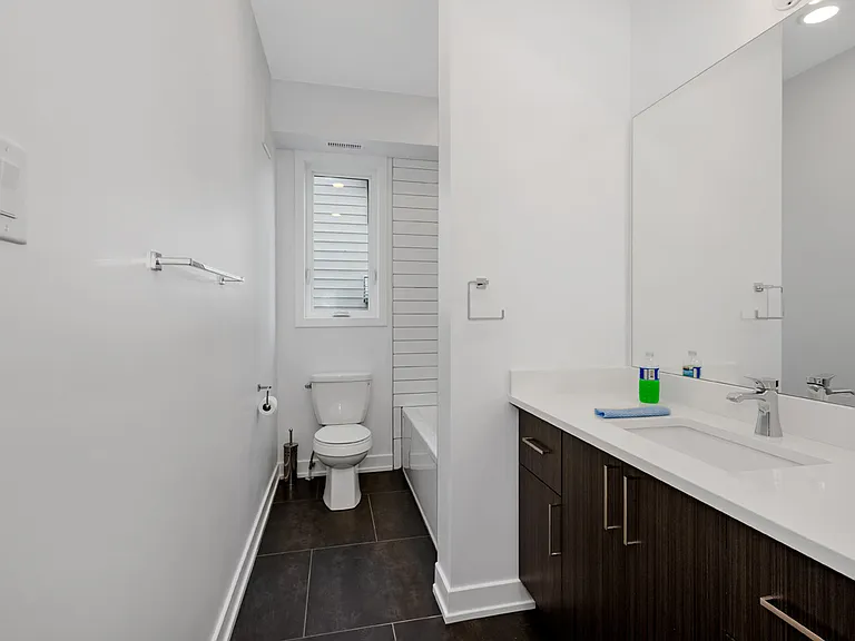206 Alfred St #2 — Photo 16