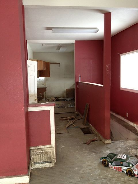 2nd image of 416 11th St SE
