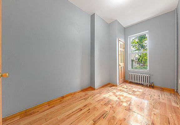 4th image of 570 Cleveland St #1A