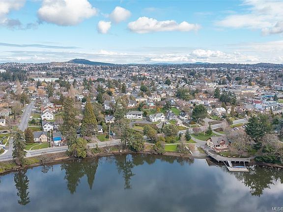 5th image of 368 Gorge Rd W