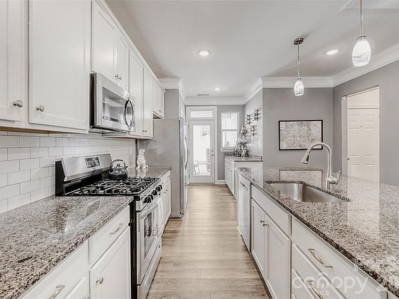 4th image of 110 Synandra Dr Unit A