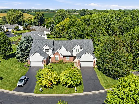 2nd image of 8130 Quarry View Pl
