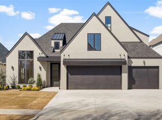 1111 E 38th St, Tulsa, OK 74105