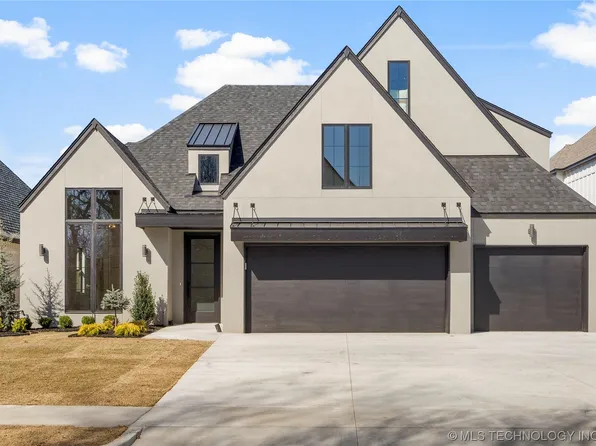 1111 E 38th St, Tulsa, OK 74105