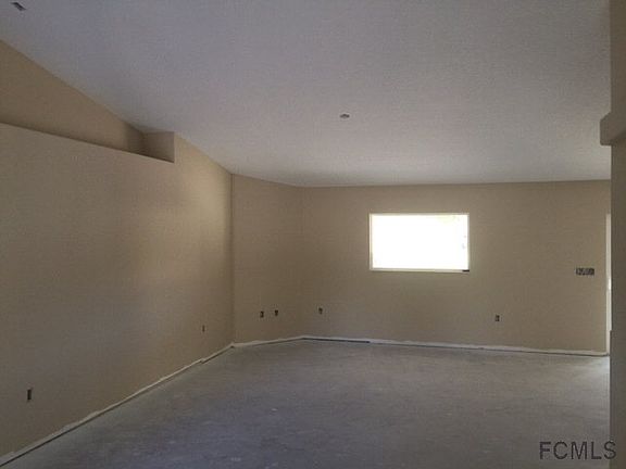 4th image of 21 Fenhill Ln