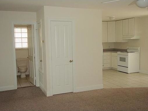 Living area/ Kitchen