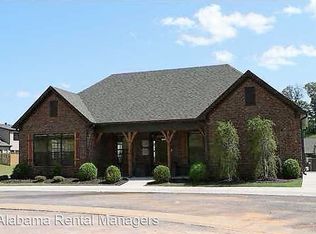 5188 Sterling Glen Dr, Pinson, AL 35126