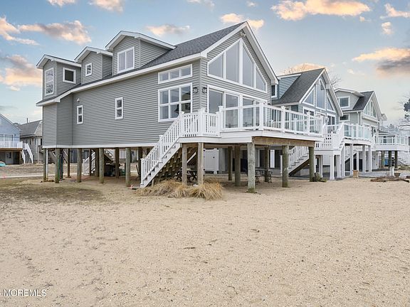 5th image of 142 Black Point Road #H9