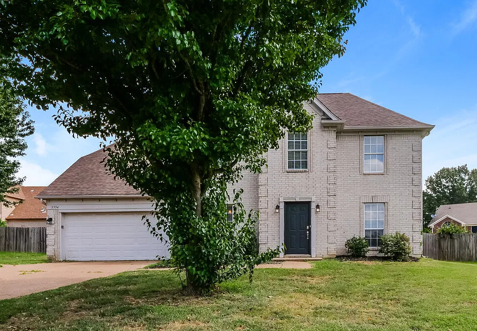5554 Lake Front Dr