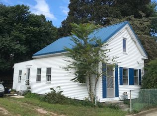 35 Mechanic St, Pawcatuck, CT 06379