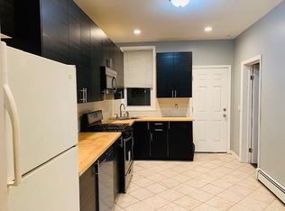 241 Griffith St APT 2, Jersey City, NJ 07307