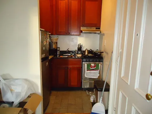 Rented by Hakeem Shahid, LREB | media 4