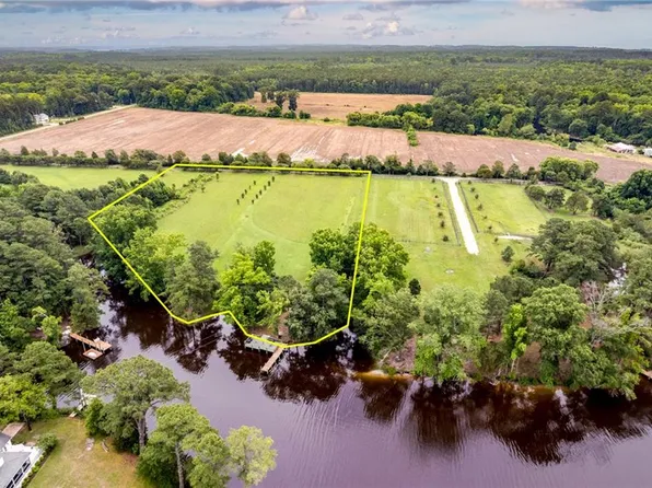 6 Ac Oakland Creek Ln N, North, VA 23128