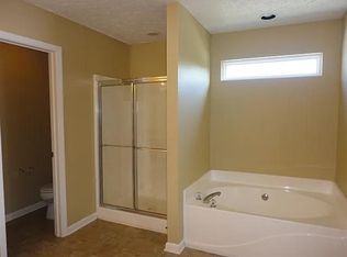 7811 Sergi Canyon Dr, Indianapolis, IN 46217