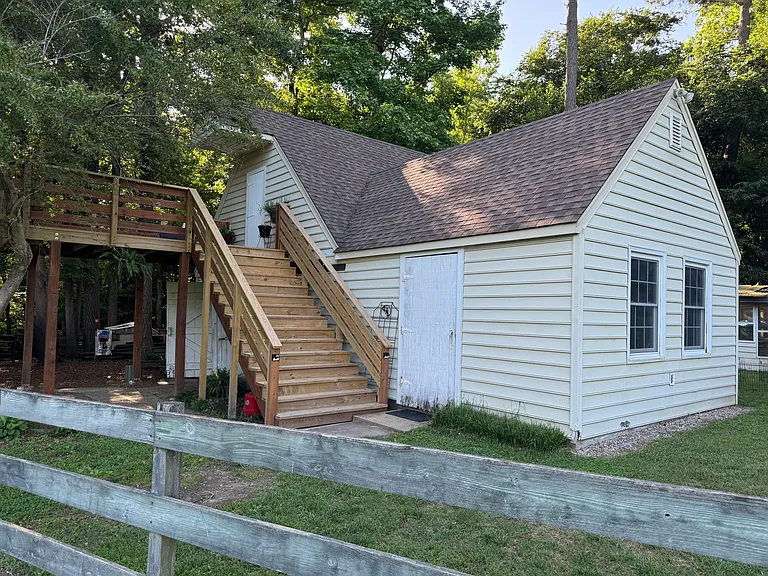 Providence Rd — Photo 30