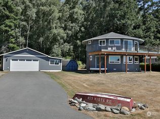 453 Vista Rd, Freeland, WA 98249